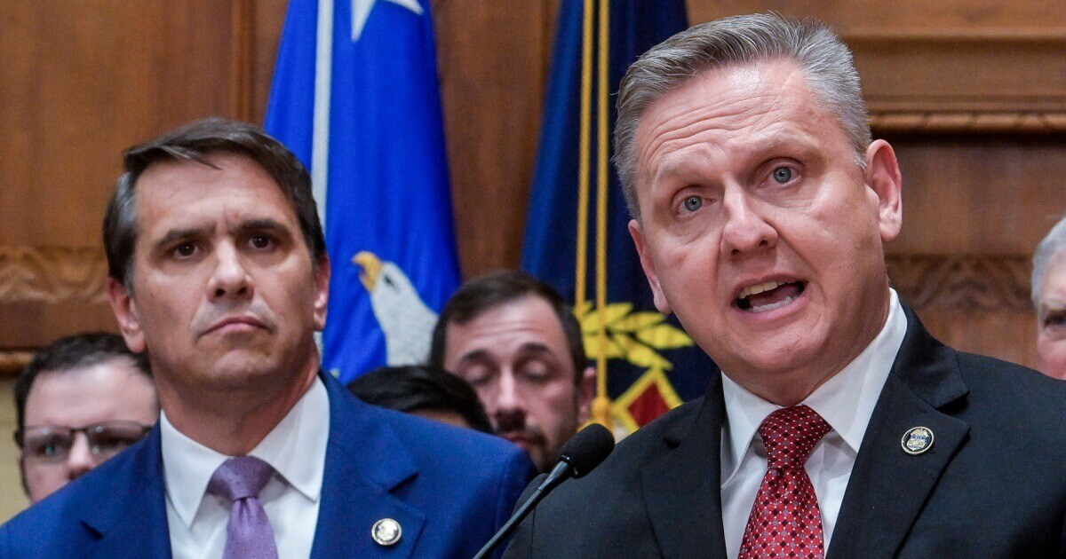 Trump DOJ and ATF Repeal Biden-Era ‘Gun Show Loophole’ Rule in Sweeping 34-Regulatory Reform Package